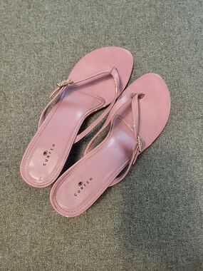 Vintage Curfew Women's Pink Thong Sandals